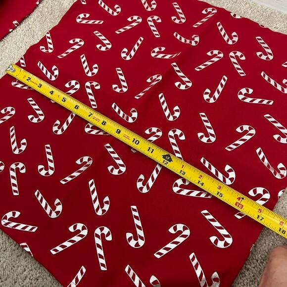 Nicole Miller Candy Cane Napkins Red Silver Set of 7 Holiday Christmas Hosting - Picture 6 of 9